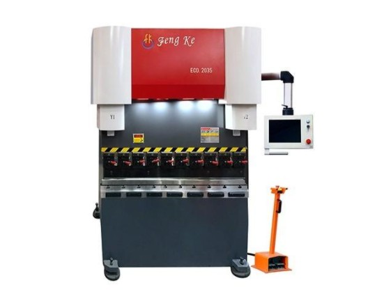 豐科機械創(chuàng)新純電伺服折彎機，乘勢折彎機節(jié)能環(huán)保新時代? 